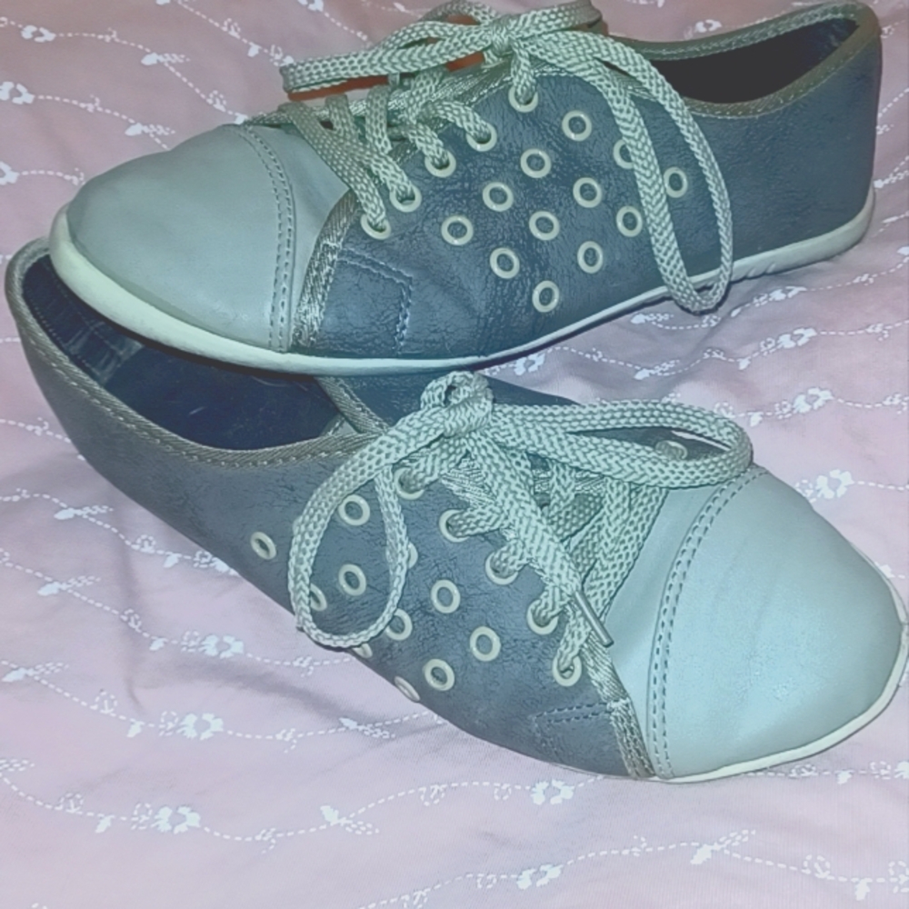 ANNA Rivet Detail Lace-up Flats